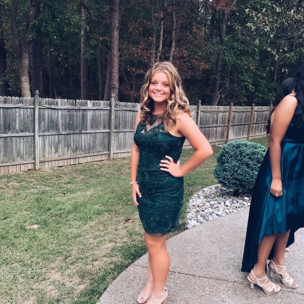 Meet your Posher, Olivia